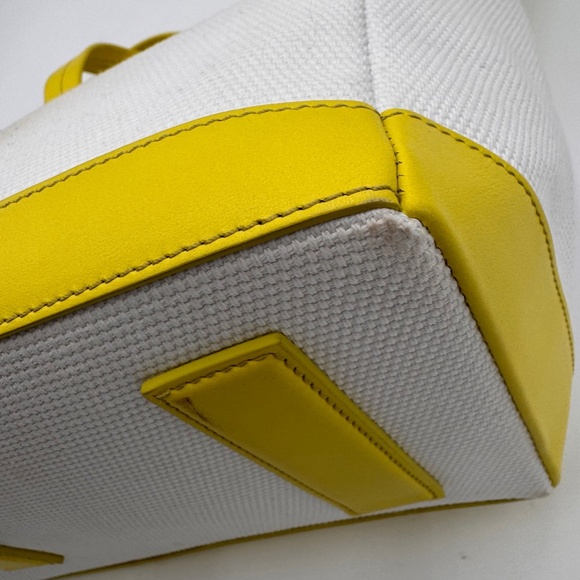 TOM FORD Calfskin Mini Logo Tote White - Picture 6 of 13